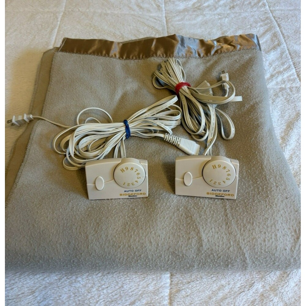 Vtg Biddeford Heated Blanket Queen Beige Dual Controllers Acrylic 82”W X 88”L